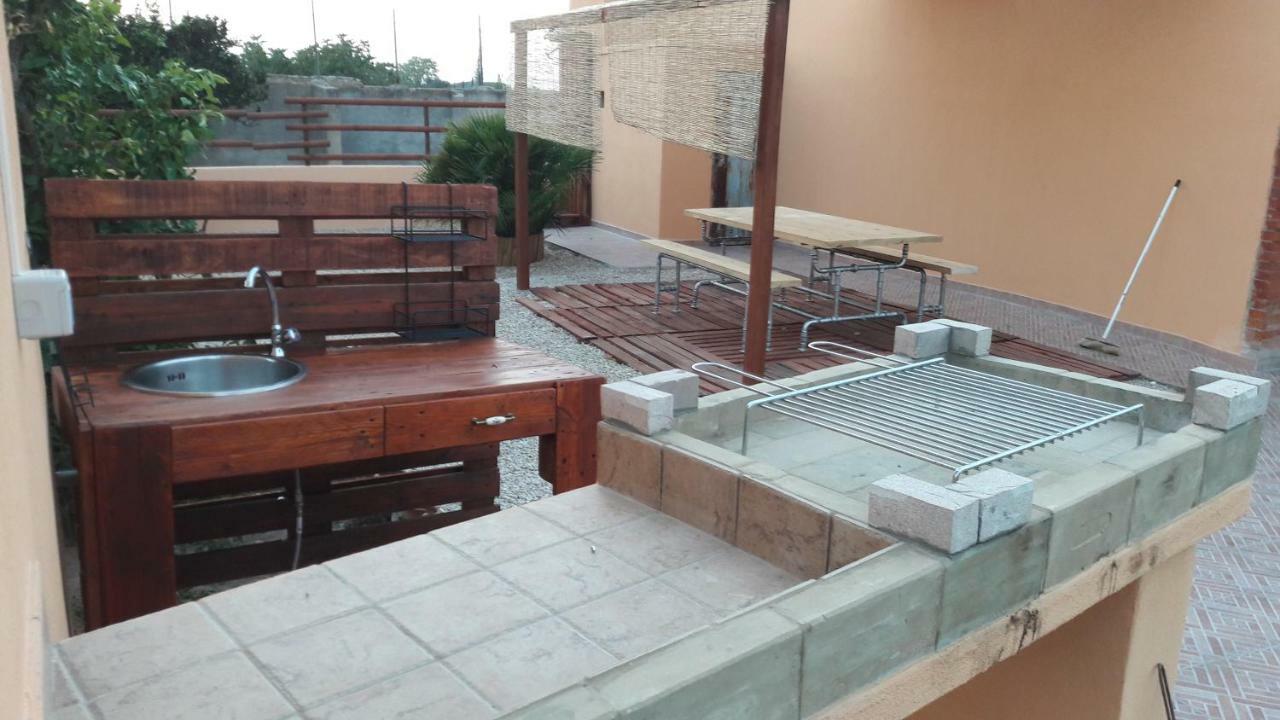 Casa Marina Lu Tuvaraggiu Casa Vacanze Сорсо Екстер'єр фото