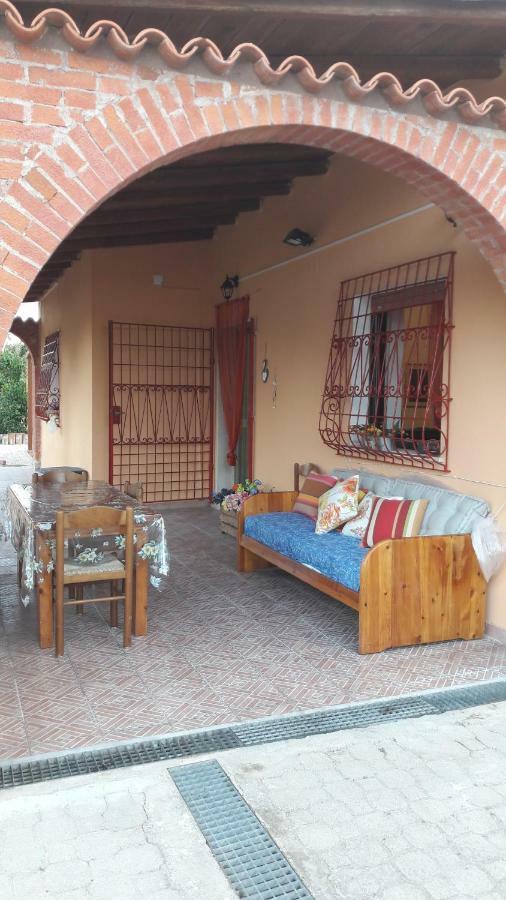 Casa Marina Lu Tuvaraggiu Casa Vacanze Сорсо Екстер'єр фото